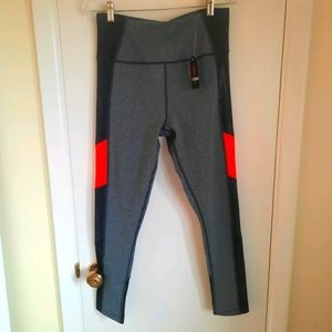 Zumba Strong Leggings- L - NWT